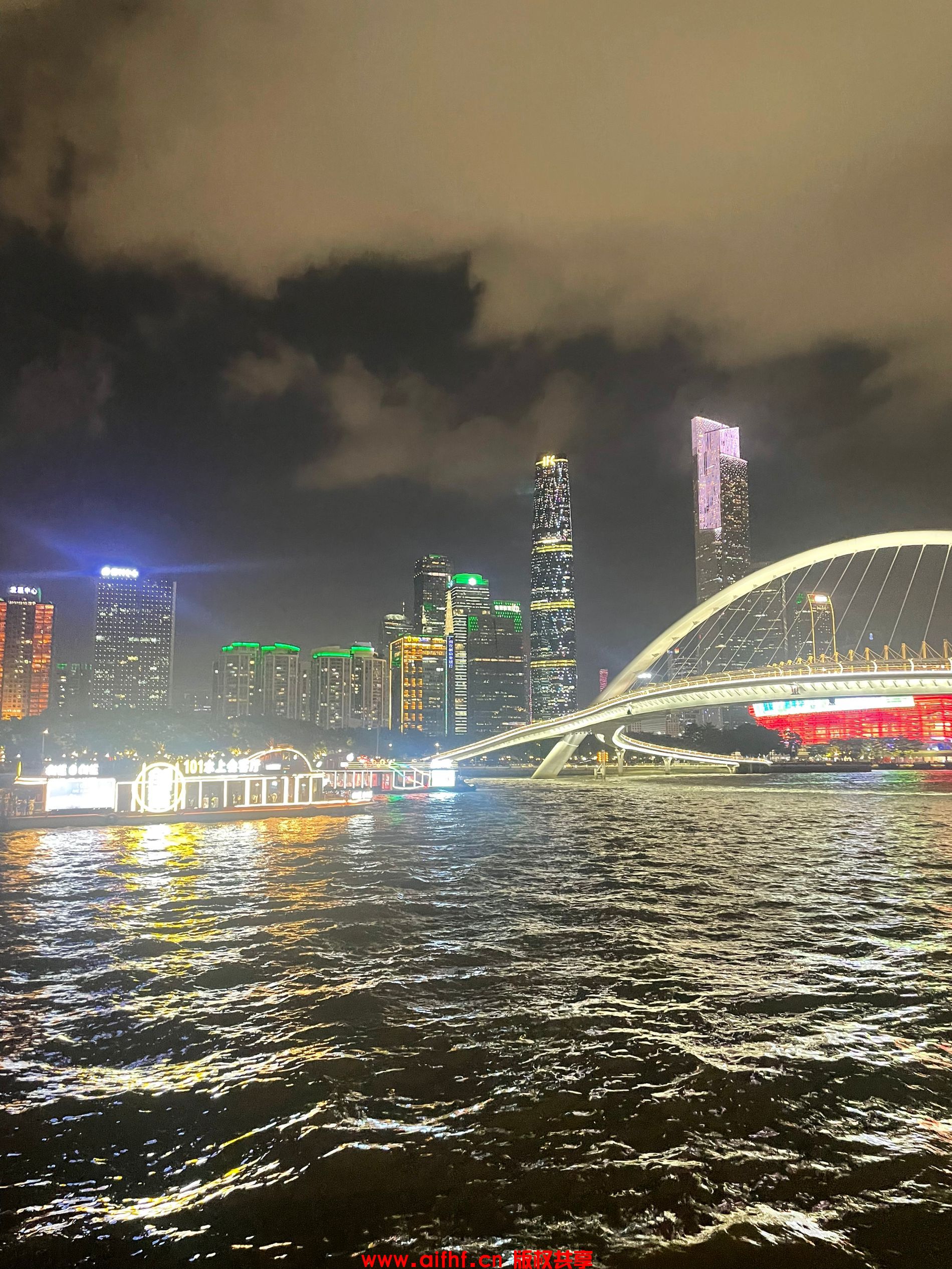 爱与诚:广州美丽的现代城市夜景(AIFHF优秀图片)